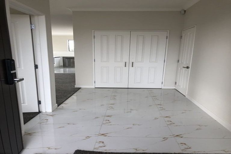 Photo of property in 41 Sapwood Crescent, Takanini, 2110