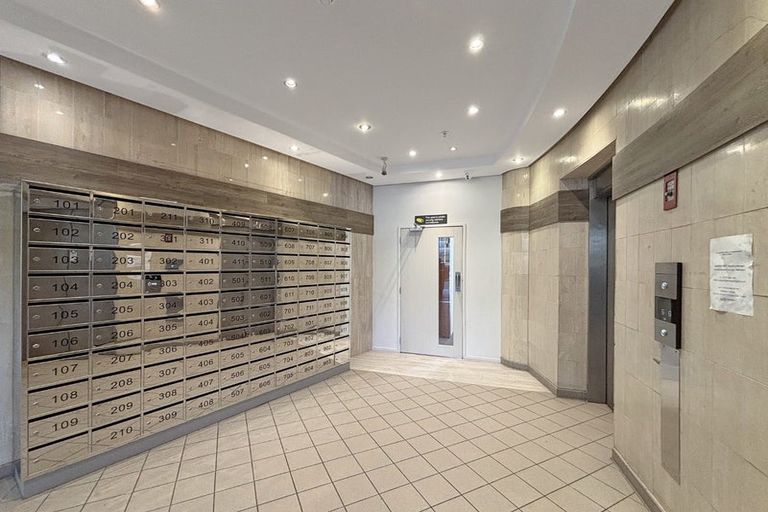 Photo of property in Orange Apartments/victoria Centr, 308/169 The Terrace, Wellington Central, Wellington, 6011