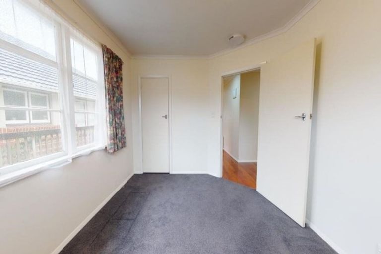 Photo of property in 33 John Street, Trentham, Upper Hutt, 5018