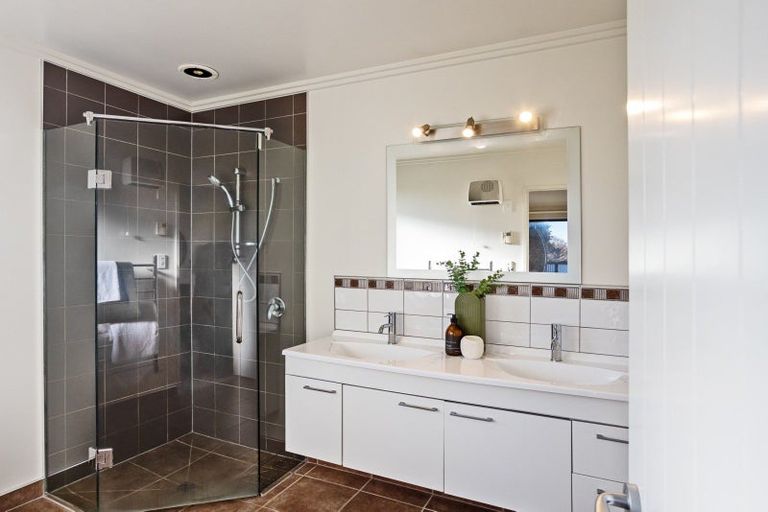 Photo of property in 46 Hoffman Court, Waikiwi, Invercargill, 9810