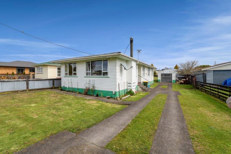 Photo of property in 23 Orlando Street, Stratford, 4332