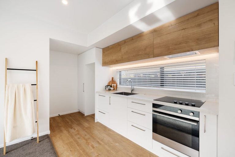 Photo of property in 2/59 Waimairi Road, Upper Riccarton, Christchurch, 8041