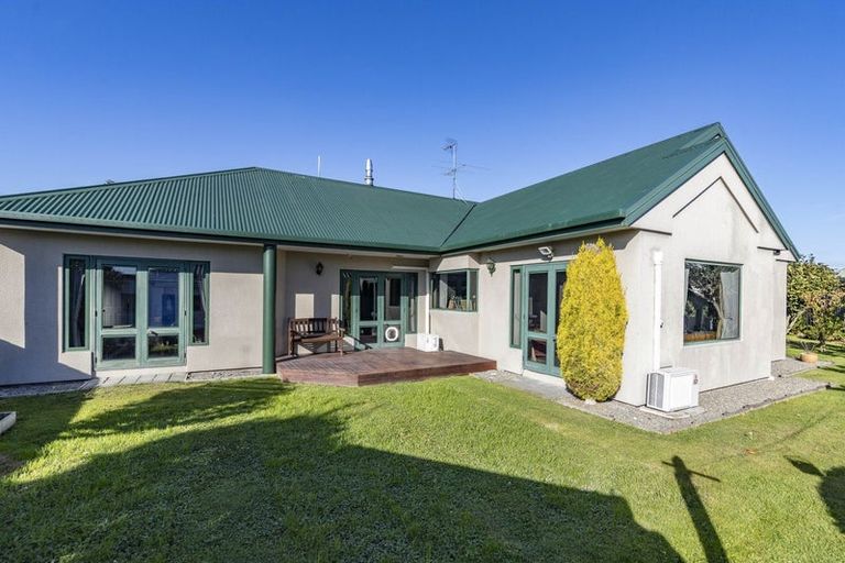 Photo of property in 4 Gibbs Drive, Woodend, 7610