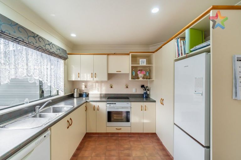 Photo of property in 2/25 Mills Street, Boulcott, Lower Hutt, 5010