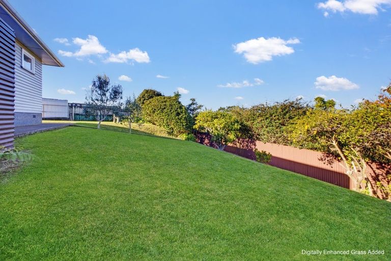 Photo of property in 191 Omata Road, Blagdon, New Plymouth, 4310