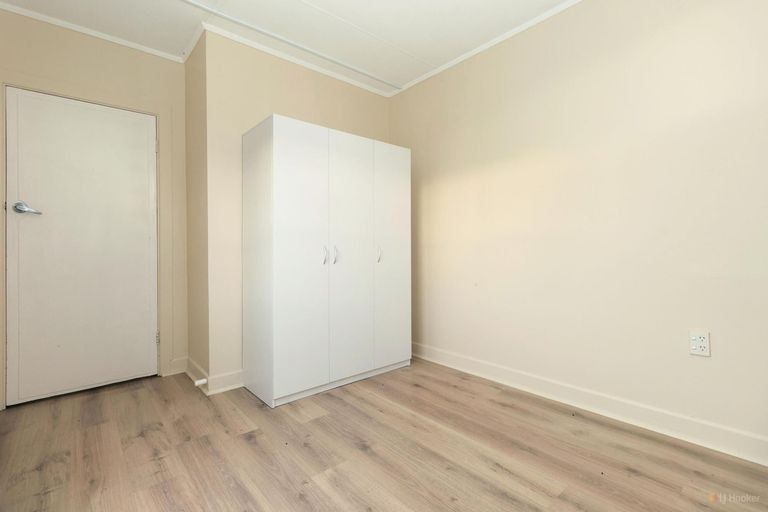 Photo of property in 29 South Terrace Road, Geraldine, 7930