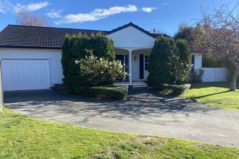 Photo of property in 25 Kent Terrace, Taradale, Napier, 4112