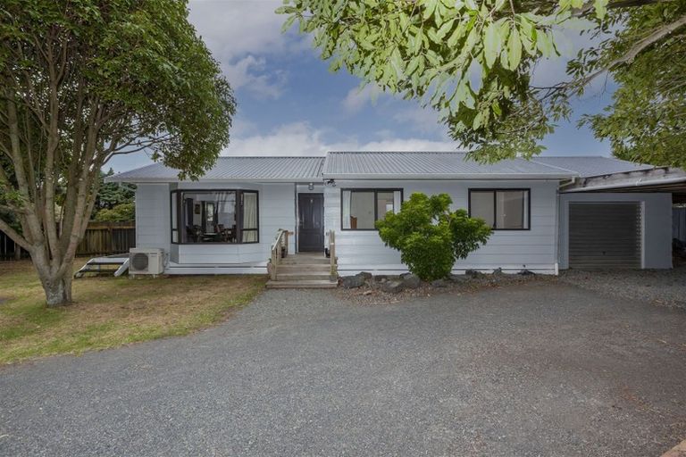 Photo of property in 31 Linwood Drive, Paraparaumu, 5032