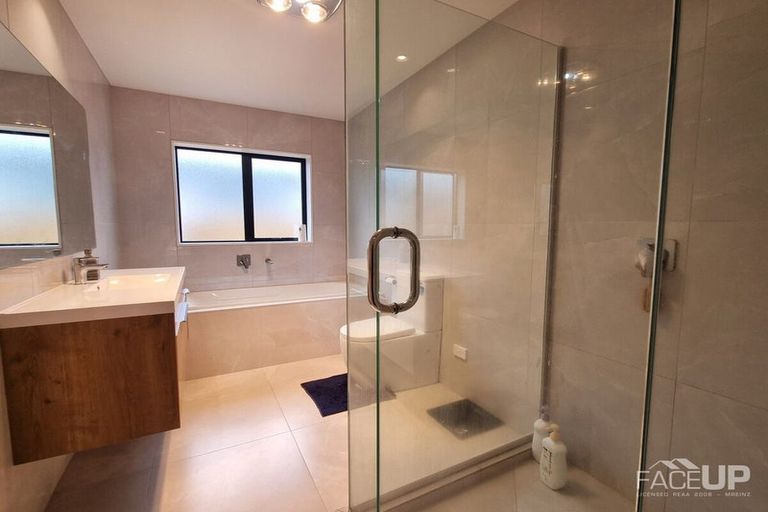 Photo of property in 7 Toropapa Close, Takanini, 2110