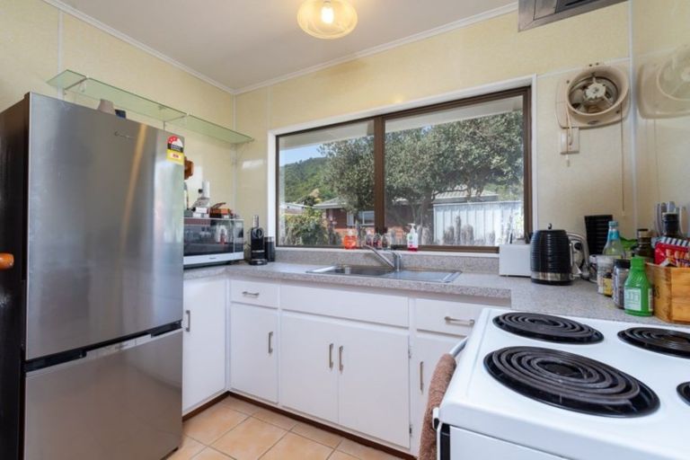 Photo of property in 63c Parata Street, Waikanae, 5036