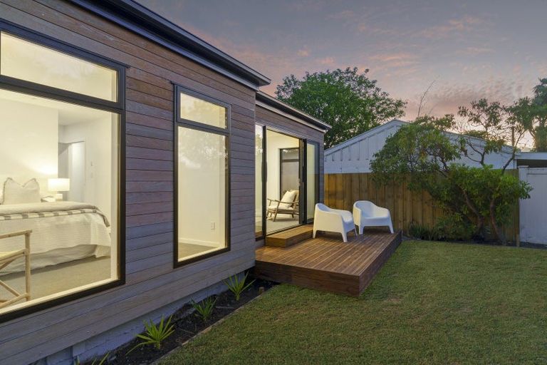 Photo of property in 110 Knowles Street, St Albans, Christchurch, 8052