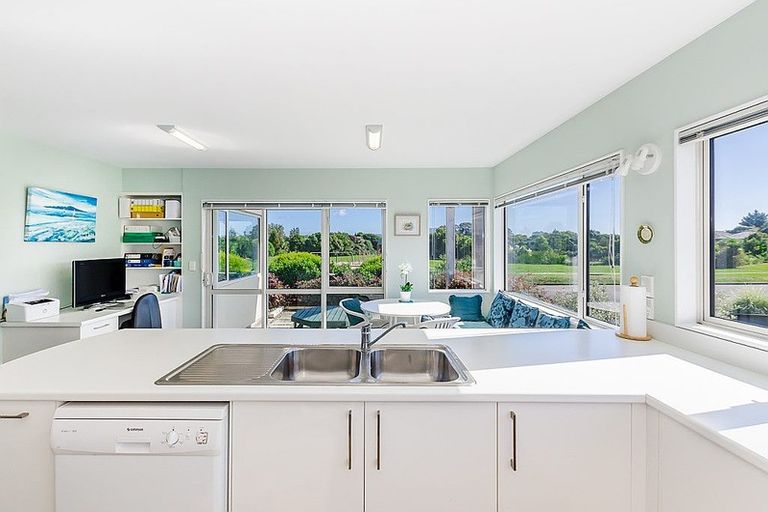 Photo of property in 27 Jade Lane, Paraparaumu, 5032