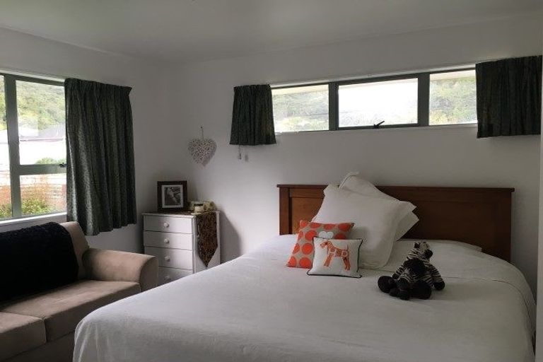 Photo of property in 65 Alexander Street, Greymouth, 7805