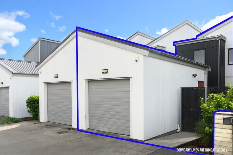 Photo of property in 34 Nugget Avenue, Hobsonville, Auckland, 0616