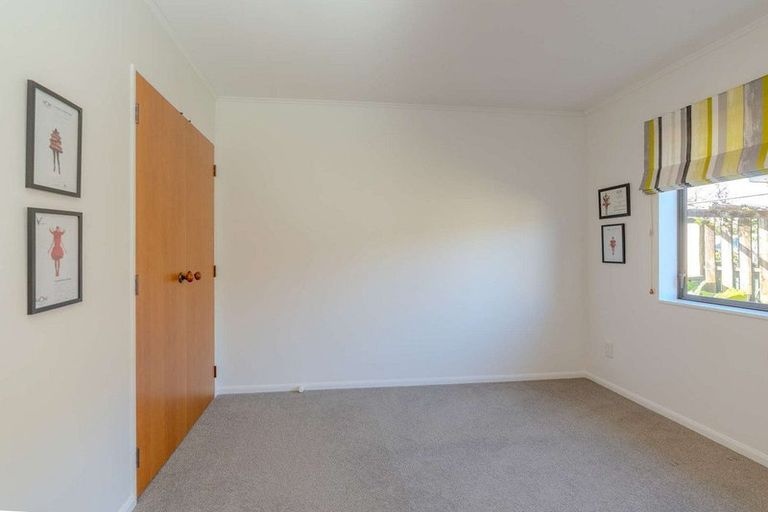 Photo of property in 21 Fairway Drive, Kerikeri, 0230