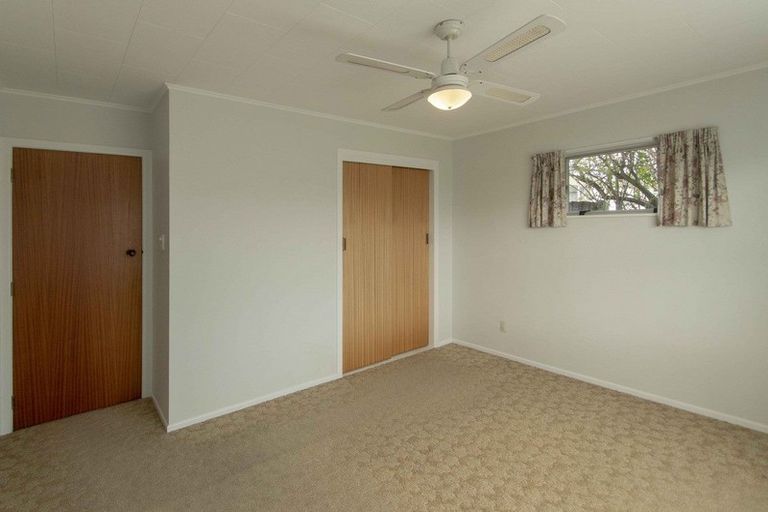 Photo of property in 19 Fife Crescent, Tamatea, Napier, 4112