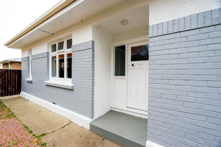 Photo of property in 41 Oxford Street, South Dunedin, Dunedin, 9012