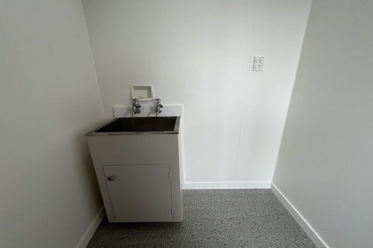 Photo of property in 4/138 Heretaunga Street, Palmerston North, 4414