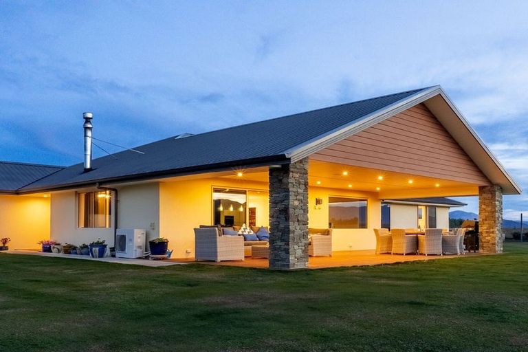 Photo of property in 271 Glen Lyon Road, Twizel, 7901