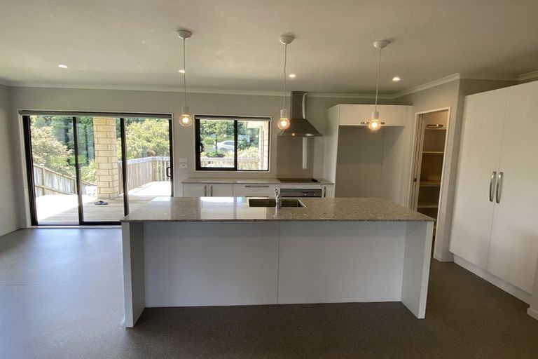 Photo of property in 13 Muirhill Place, Pokeno, 2402