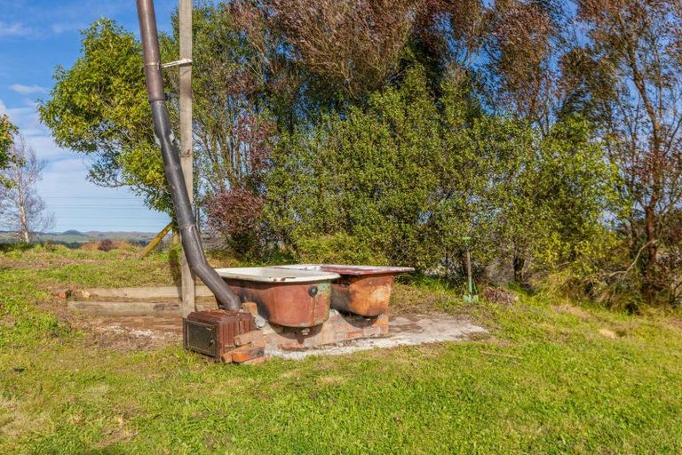Photo of property in 319 Porangahau Road, Waipukurau, 4282