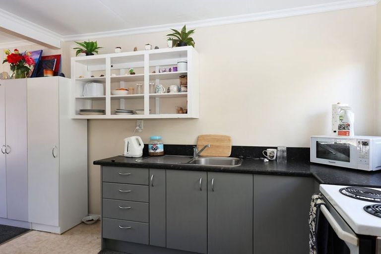 Photo of property in 5 Mersey Street, South Hill, Oamaru, 9400