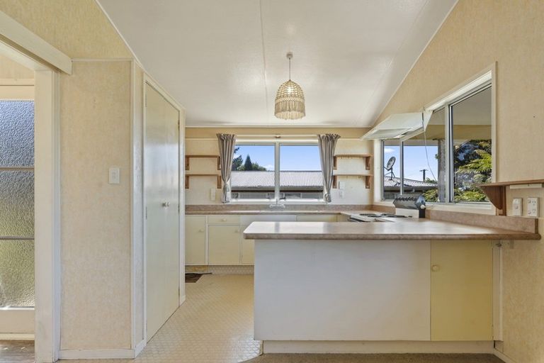 Photo of property in 3 Paterson Grove, Pukehangi, Rotorua, 3015
