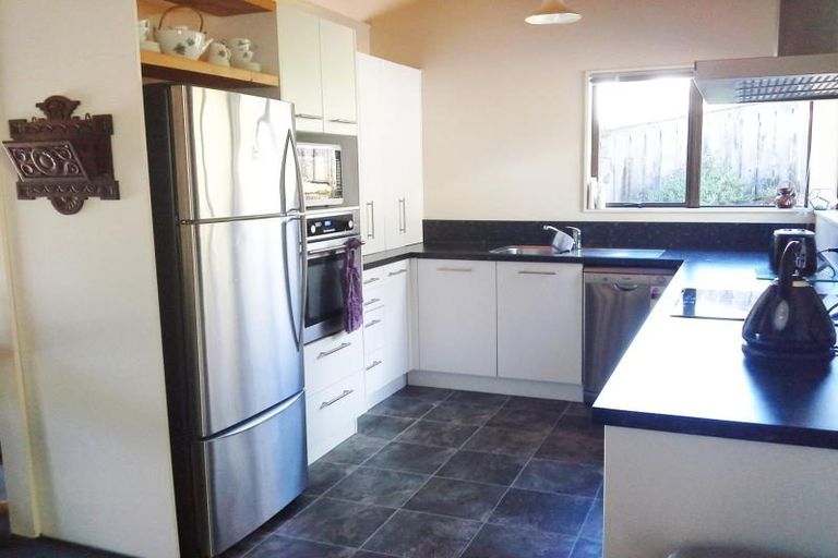 Photo of property in 31 Salcombe Terrace, Welbourn, New Plymouth, 4312