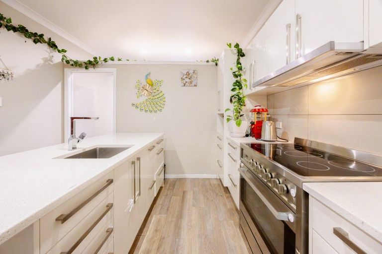 Photo of property in 201 Willowpark Road South, Hastings, 4122