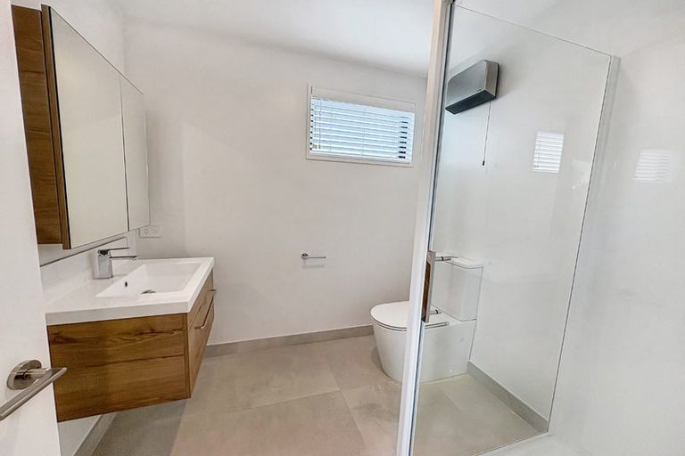 Photo of property in 2/590 Gloucester Street, Linwood, Christchurch, 8011