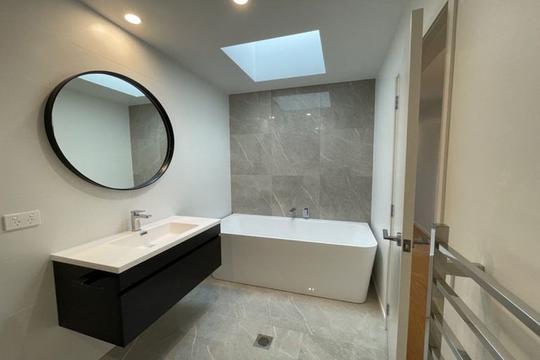 Photo of property in 25 Paihere Street, Huapai, 0810