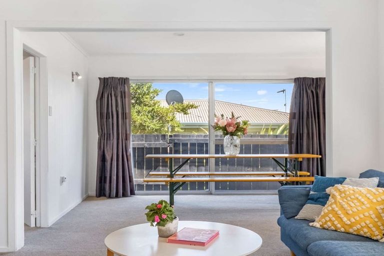 Photo of property in 4a Crombie Street, Bellevue, Tauranga, 3110