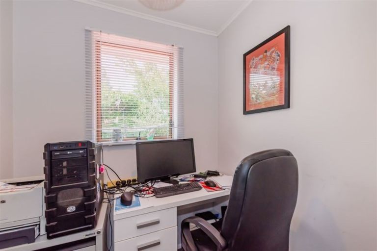 Photo of property in 32a Mahana Road, Paraparaumu Beach, Paraparaumu, 5032