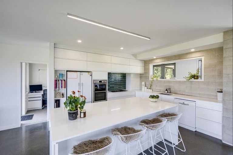 Photo of property in 46 Kopaki Bay Road, Puketapu, Napier, 4182