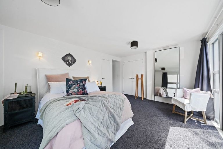 Photo of property in 528a Evans Bay Parade, Hataitai, Wellington, 6021