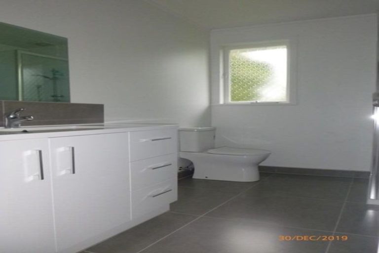Photo of property in 39a Harrington Road, Henderson, Auckland, 0610