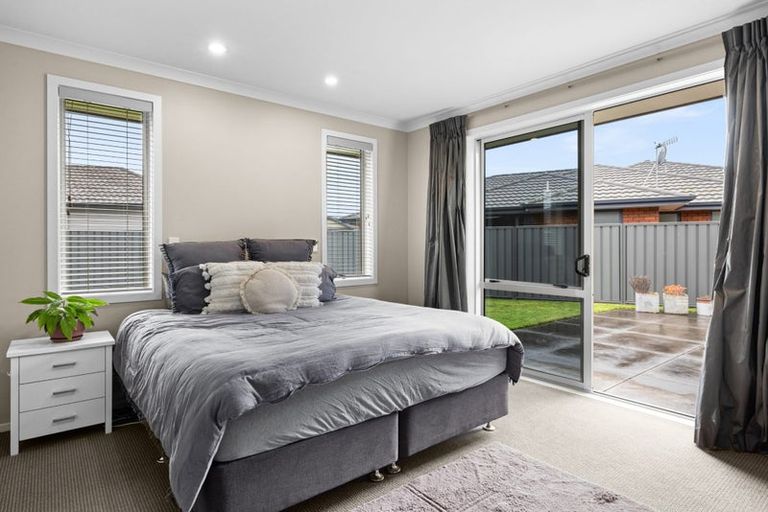 Photo of property in 44 Tasman Drive, Poraiti, Napier, 4112