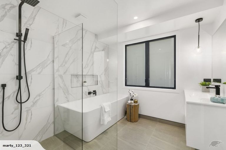 Photo of property in 13 Pacific View, Whitby, Porirua, 5024