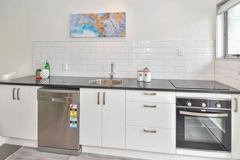 Photo of property in 5/97 Coronation Road, Papatoetoe, Auckland, 2025