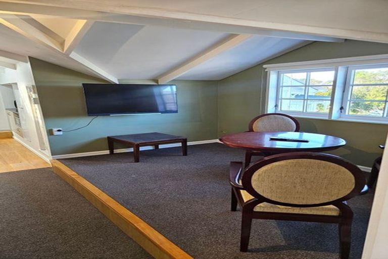 Photo of property in 36 Rame Road, Greenhithe, Auckland, 0632