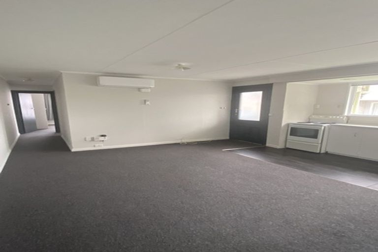 Photo of property in 2/2 Church Street, Terrace End, Palmerston North, 4410