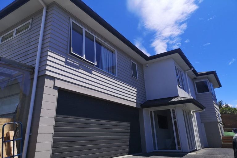 Photo of property in 7a Lyttelton Avenue, Forrest Hill, Auckland, 0620