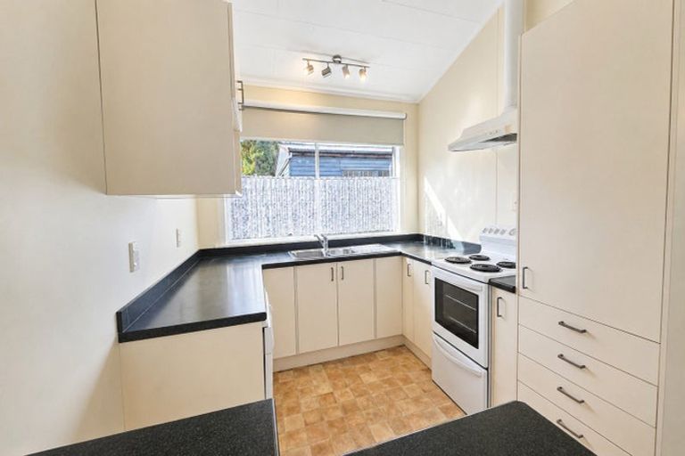 Photo of property in 1b Horoeka Street, Stokes Valley, Lower Hutt, 5019