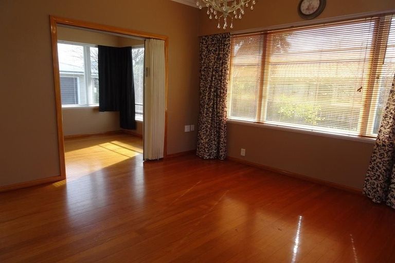 Photo of property in 25 King Street, Taradale, Napier, 4112