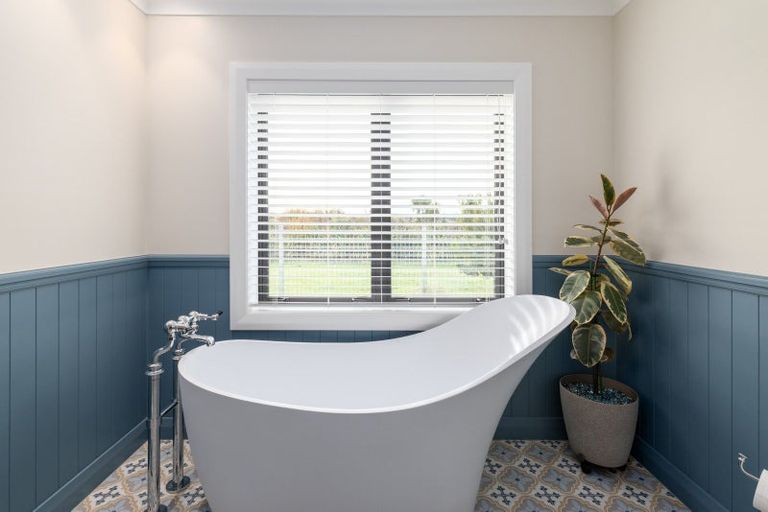 Photo of property in 79 Te Hurunui Drive, Pegasus, 7612