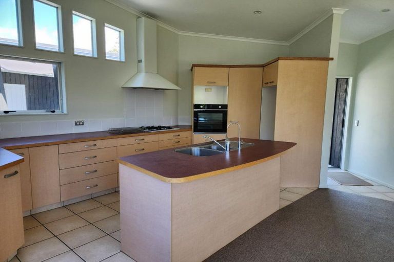 Photo of property in 4a Rahui View, Oakura, 4314