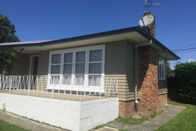 Photo of property in 189 Birkdale Road, Birkdale, Auckland, 0626