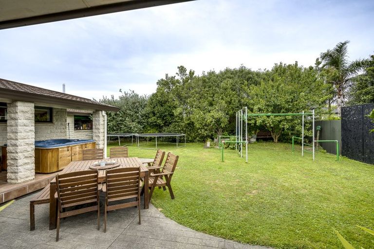 Photo of property in 54 Allens Lane, Clive, 4102