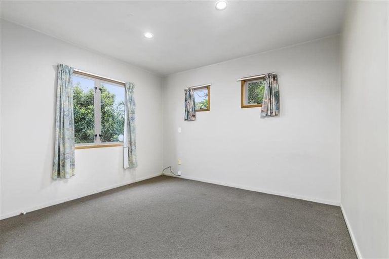 Photo of property in 6c Forest Hill Road, Henderson, Auckland, 0612