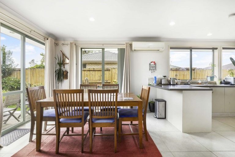 Photo of property in 23 Nobleman Place, Hamilton East, Hamilton, 3216